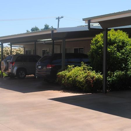 Cobar Central Motor Inn Exterior photo